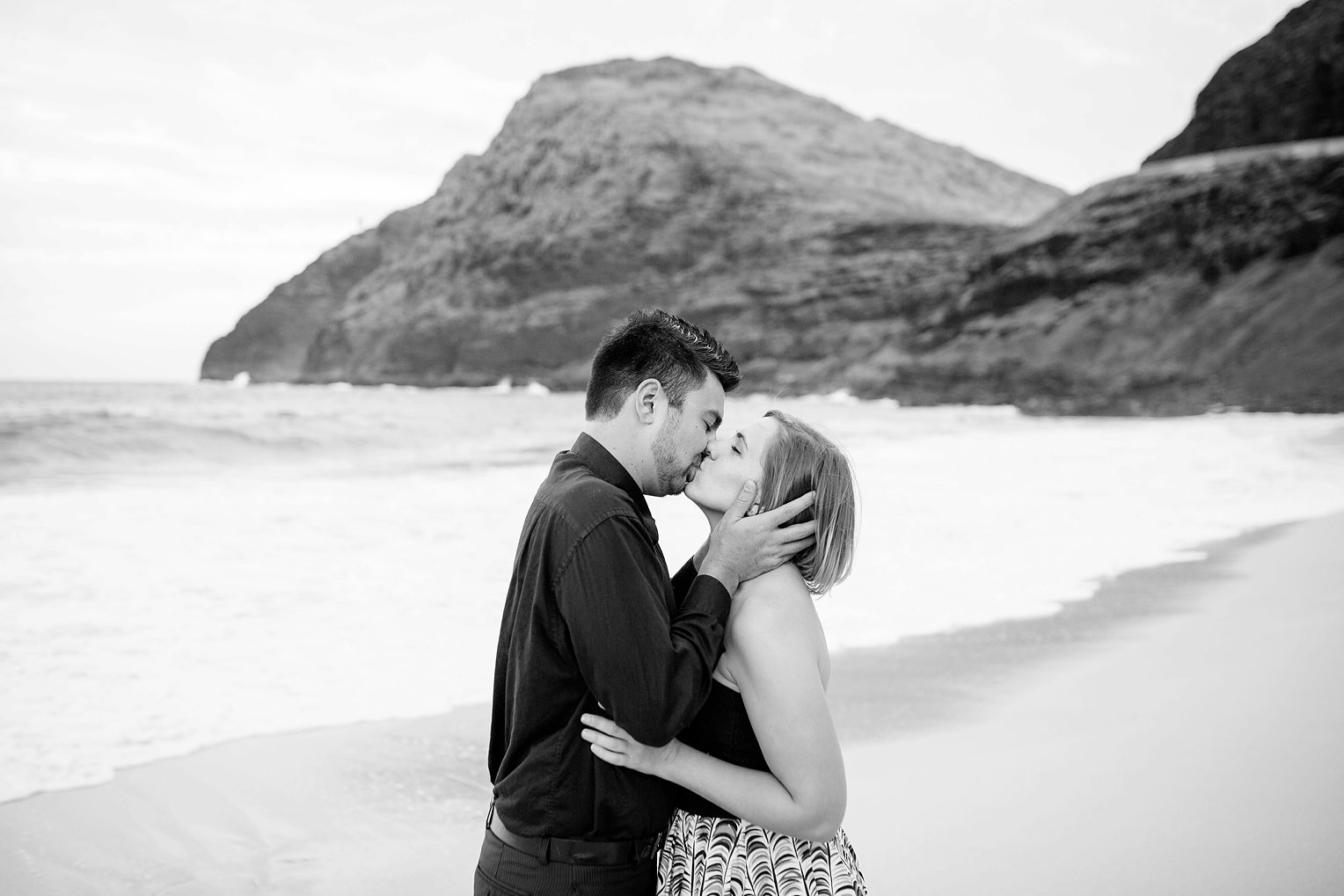 Oahu Engagement Photographer Hawaii Wedding Photographer_0046.jpg