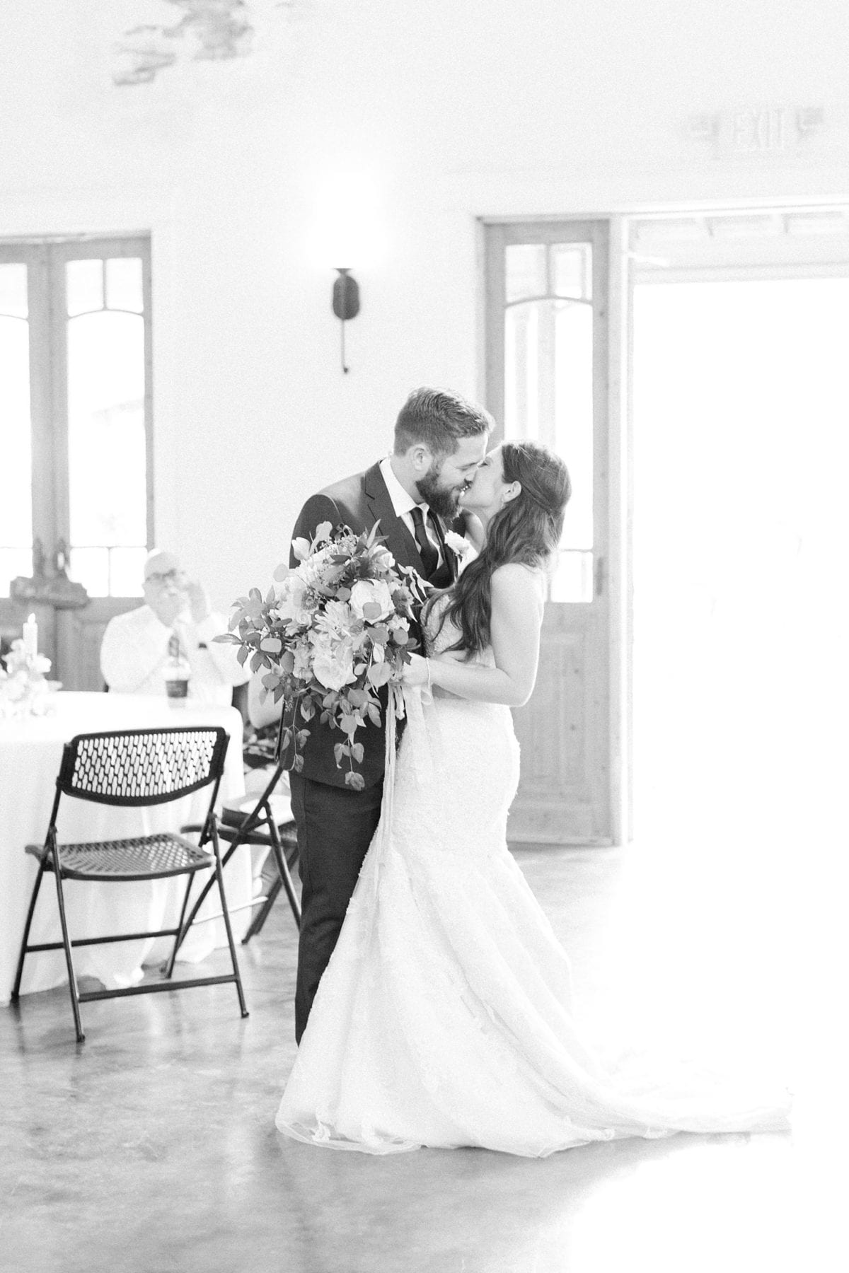 Bella Sera Gardens Wedding Alabama Wedding Photographer Megan Kelsey Photography-283.jpg