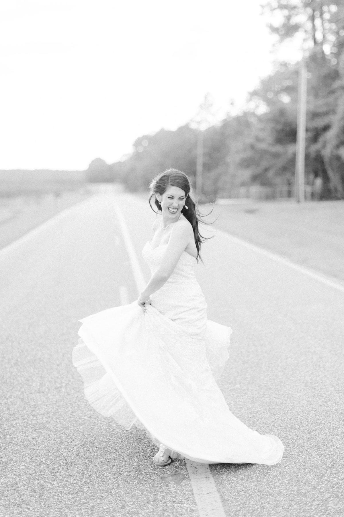 Bella Sera Gardens Wedding Alabama Wedding Photographer Megan Kelsey Photography-309.jpg